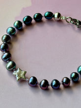 Load image into Gallery viewer, Mermaid Star and Iridescent Peacock Pearl Bracelet