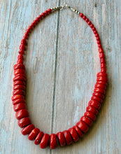 Load image into Gallery viewer, Graduated Beaded Coral Necklace