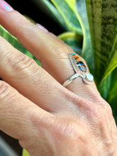 Load image into Gallery viewer, Oregon Surfite and Moonstone Ring, size 6.5
