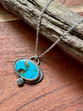 Load image into Gallery viewer, Hubei Turquoise Sterling Silver Necklace

