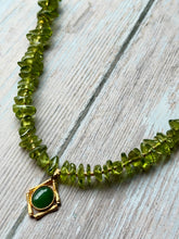 Load image into Gallery viewer, Autumn Refresh Vintage Jade and Peridot Necklace