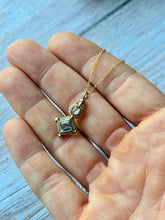Load image into Gallery viewer, Vintage Labradorite and Topaz Gold Fill Necklace