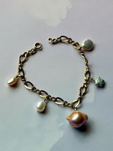 Load image into Gallery viewer, Vintage Mermaid Pearl Gold Fill Chonky Charm Bracelet