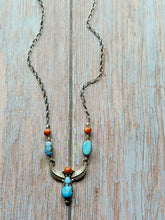 Load image into Gallery viewer, Spiny Oyster and Golden Hills Necklace