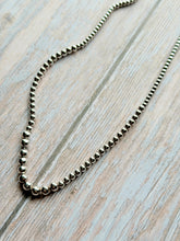 Load image into Gallery viewer, Vintage Graduated Sterling Silver Pearl Necklace