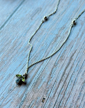 Load image into Gallery viewer, Vintage Peridot and Moonstone Sterling Silver Necklace