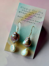 Load image into Gallery viewer, Mermaid Large Iridescent Mauve Baroque Pearl Gold Film Earrings
