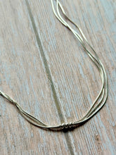 Load image into Gallery viewer, Vintage Triple Snake Chain Necklace
