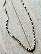 Load image into Gallery viewer, Vintage Graduated Sterling Silver Pearl Necklace
