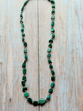 Load image into Gallery viewer, Vintage Hubei Turquoise ans Gold Fill Necklace
