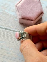 Load image into Gallery viewer, Floral Pink Conch Sterling Silver Wideband Ring, Size 9

