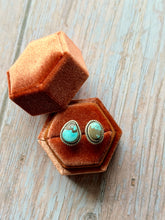 Load image into Gallery viewer, Number 8 Turquoise Sterling Silver Open Ring
