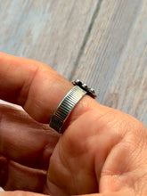 Load image into Gallery viewer, Floral Pearl Open Ended Sterling Silver Ring
