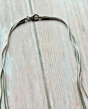 Load image into Gallery viewer, Vintage Triple Snake Chain Necklace
