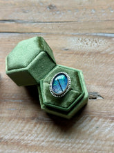 Load image into Gallery viewer, Terrarium Bodhi Leaf Skeleton Inay ans Aurora Opal Sterling Silver Ring, size 7.25
