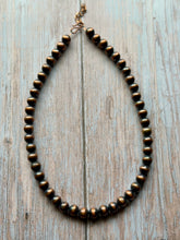Load image into Gallery viewer, Oxidized Copper Pearl Necklace
