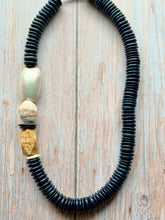 Load image into Gallery viewer, Vintage Shell, Mother of Pearl Statement Necklace
