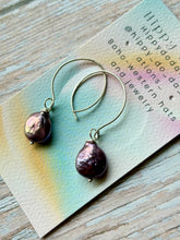 Load image into Gallery viewer, Sterling Silver Iridescent Peacock Pearl  Earrings
