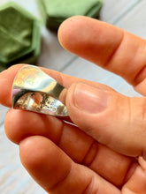Load image into Gallery viewer, Vintage Concave HeartRing, Sterling Silver Size
