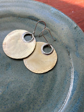 Load image into Gallery viewer, Hammered Boho Smooth Brass Disk Dangles
