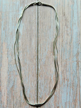 Load image into Gallery viewer, Vintage Triple Snake Chain Necklace
