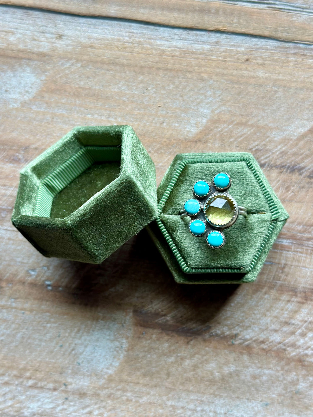 Lemon Quartz and Chilean Turquoise Flower Ring, Size 9